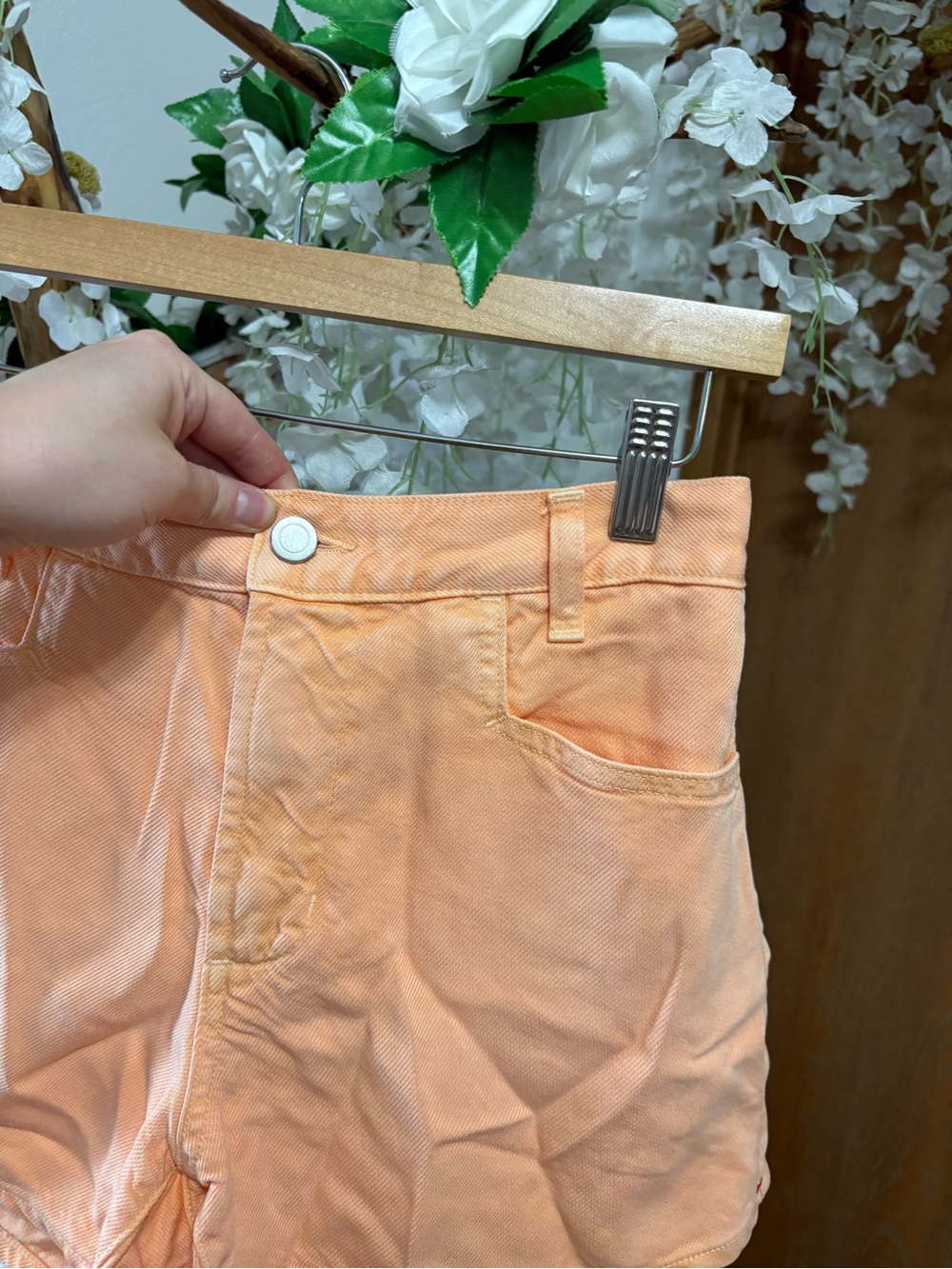XiRENA High-Waist Peach-Orange Shorts - Picture 2 of 5